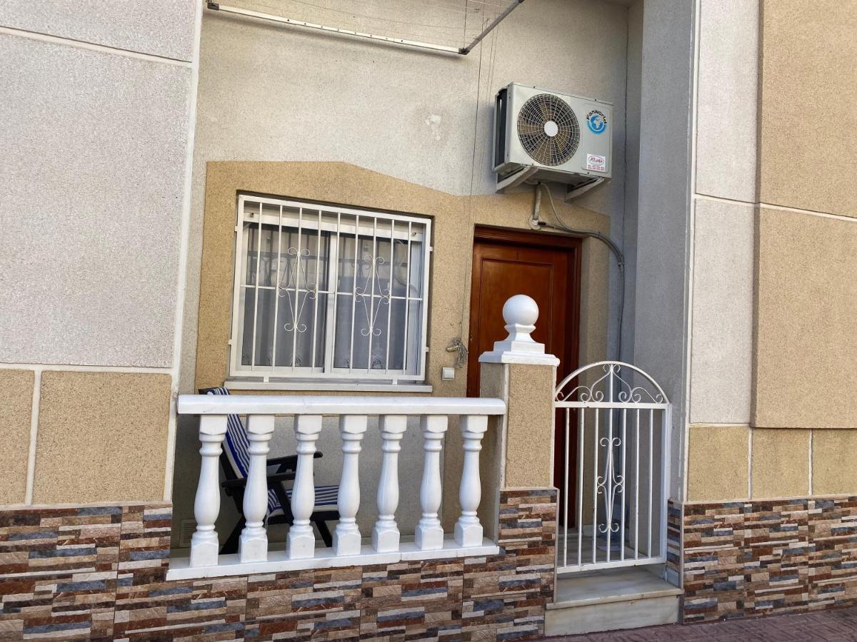 Homely Apartments Loft Torrevieja Exterior photo